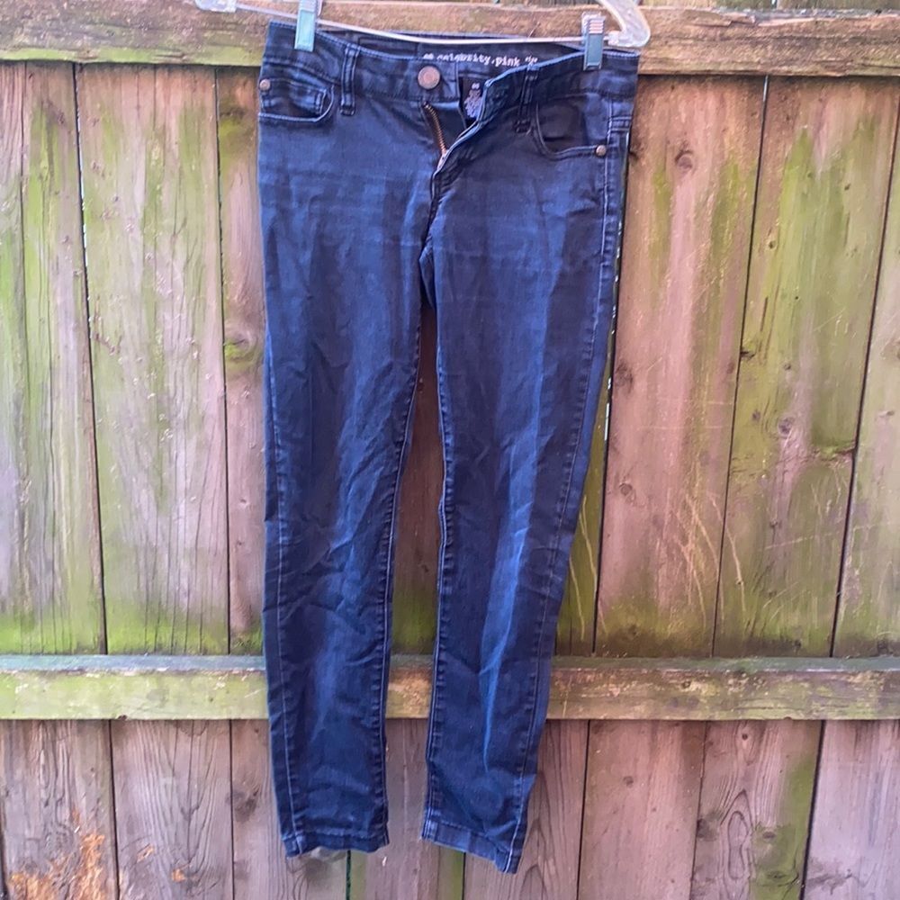 Celebrity Pink black skinny jeans sz. 0 short